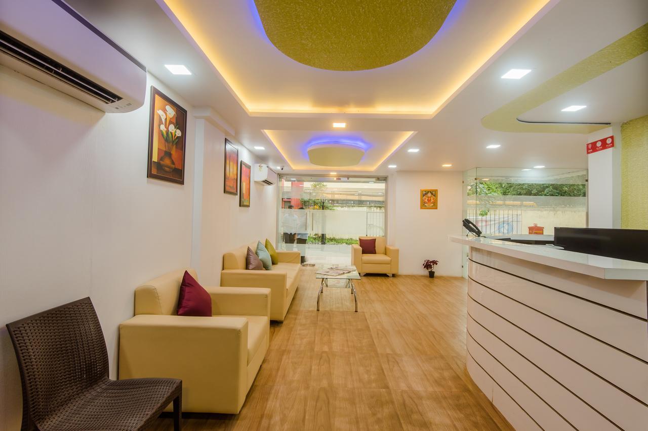 Oyo 9326 Om Sai Residency Hotel มุมไบ ภายนอก รูปภาพ